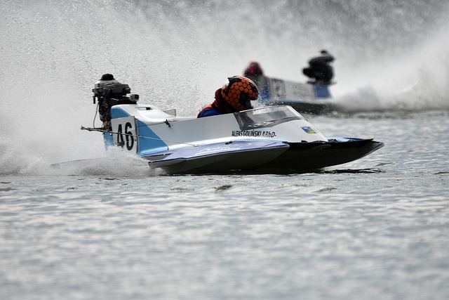 中场球员在 中场球员在